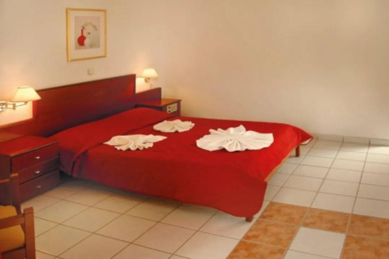 Hotel Maravel Land à Réthymnon Extérieur photo