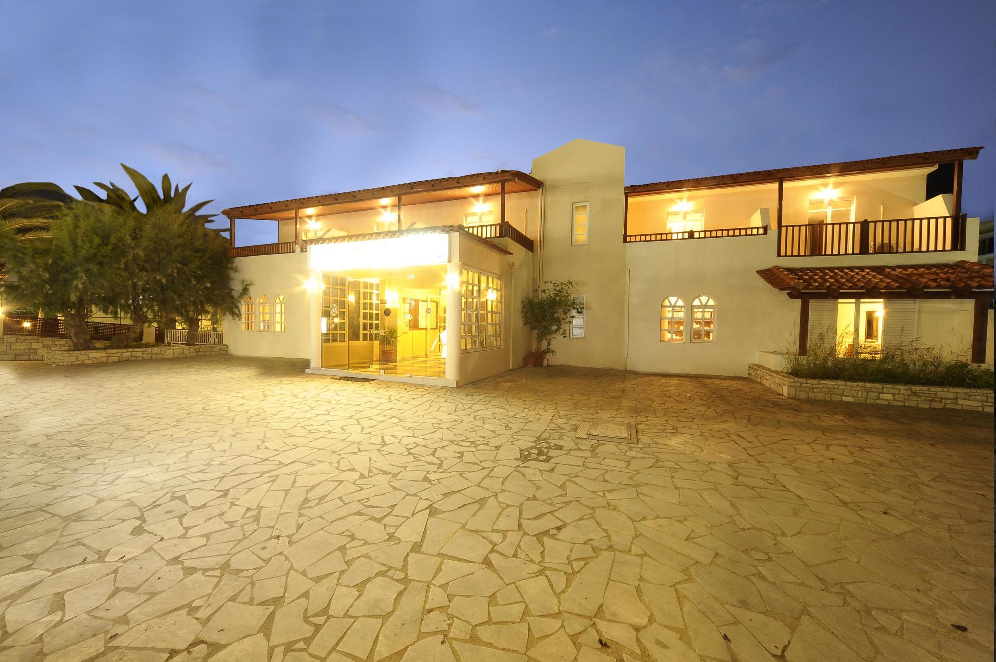Hotel Maravel Land à Réthymnon Extérieur photo